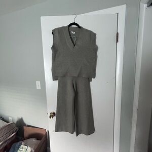 Bobble and lace two piece sweater vest and pant set